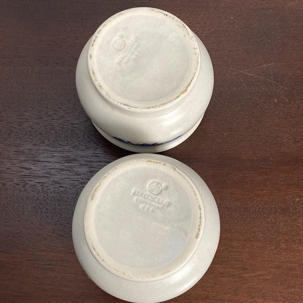 Vtg Pfaltzgraff Blue Yorktowne Set of 2 Bowls Blue Flower Stoneware Made In USA - Picture 6 of 7
